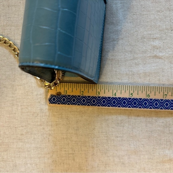 Just Fab Chain Me Down Crossbody - Picture 11 of 12